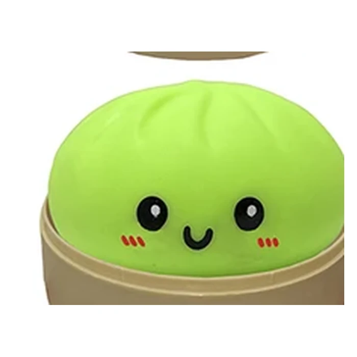 Bao vert tendre, dans son panier vapeur